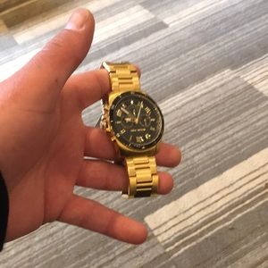 $300+ watch brand new